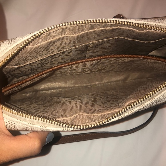 XXXSOLDXXX Michael Kors cross body bag - Picture 3 of 6